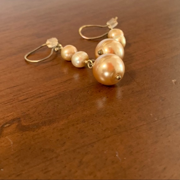 Anthropologie | Pearl Earrings - Picture 3 of 10